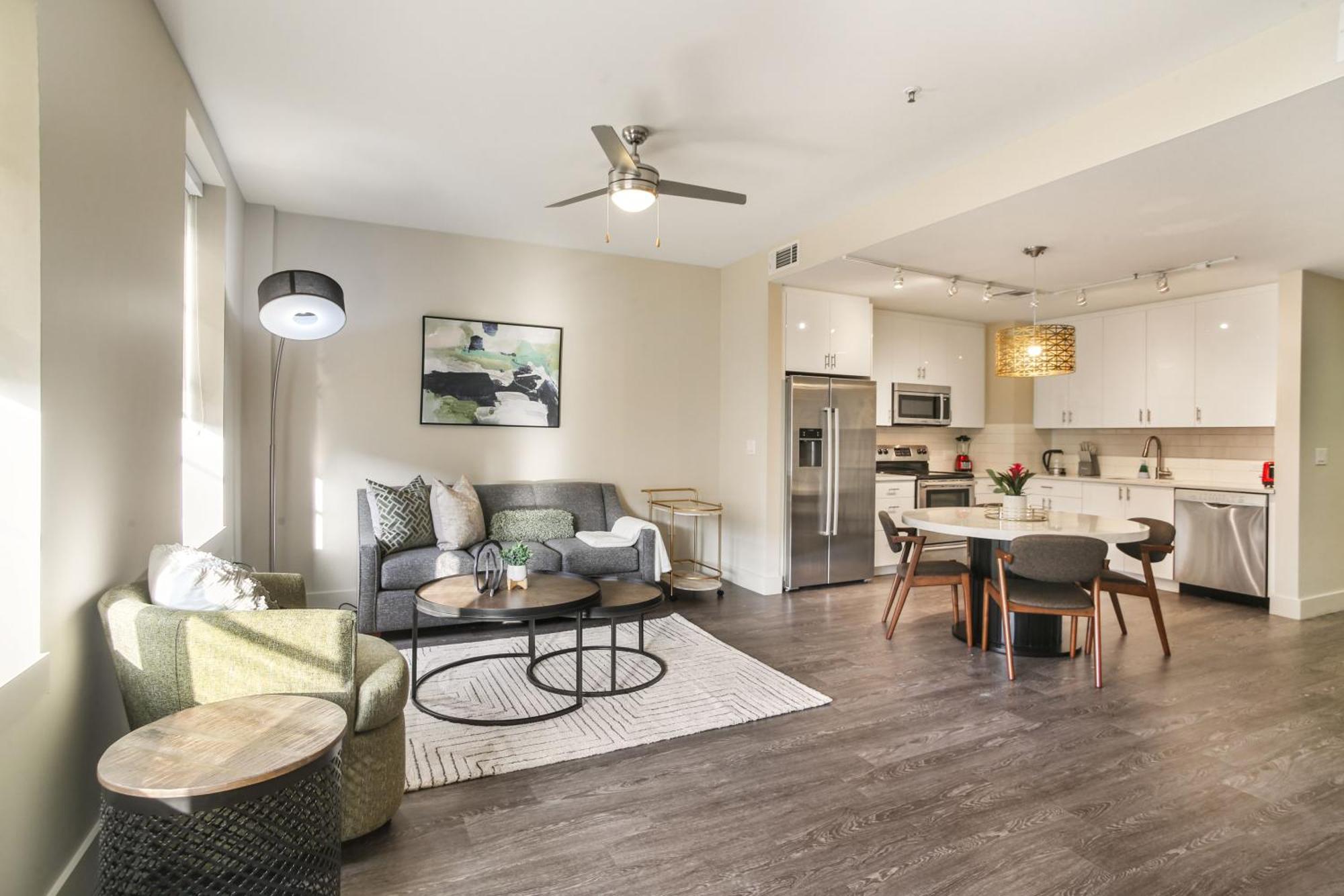 Apartment Upscale And Penthouses Close To Canal And Bourbon St New Orleans